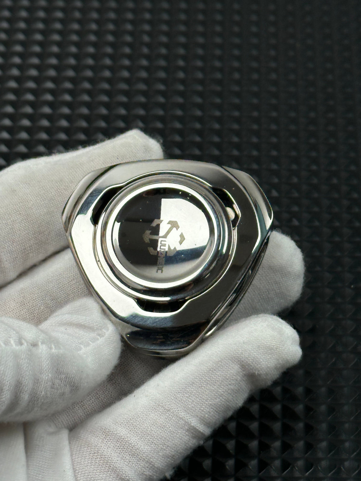 Radiation Shell Opening Stainless Steel Polished