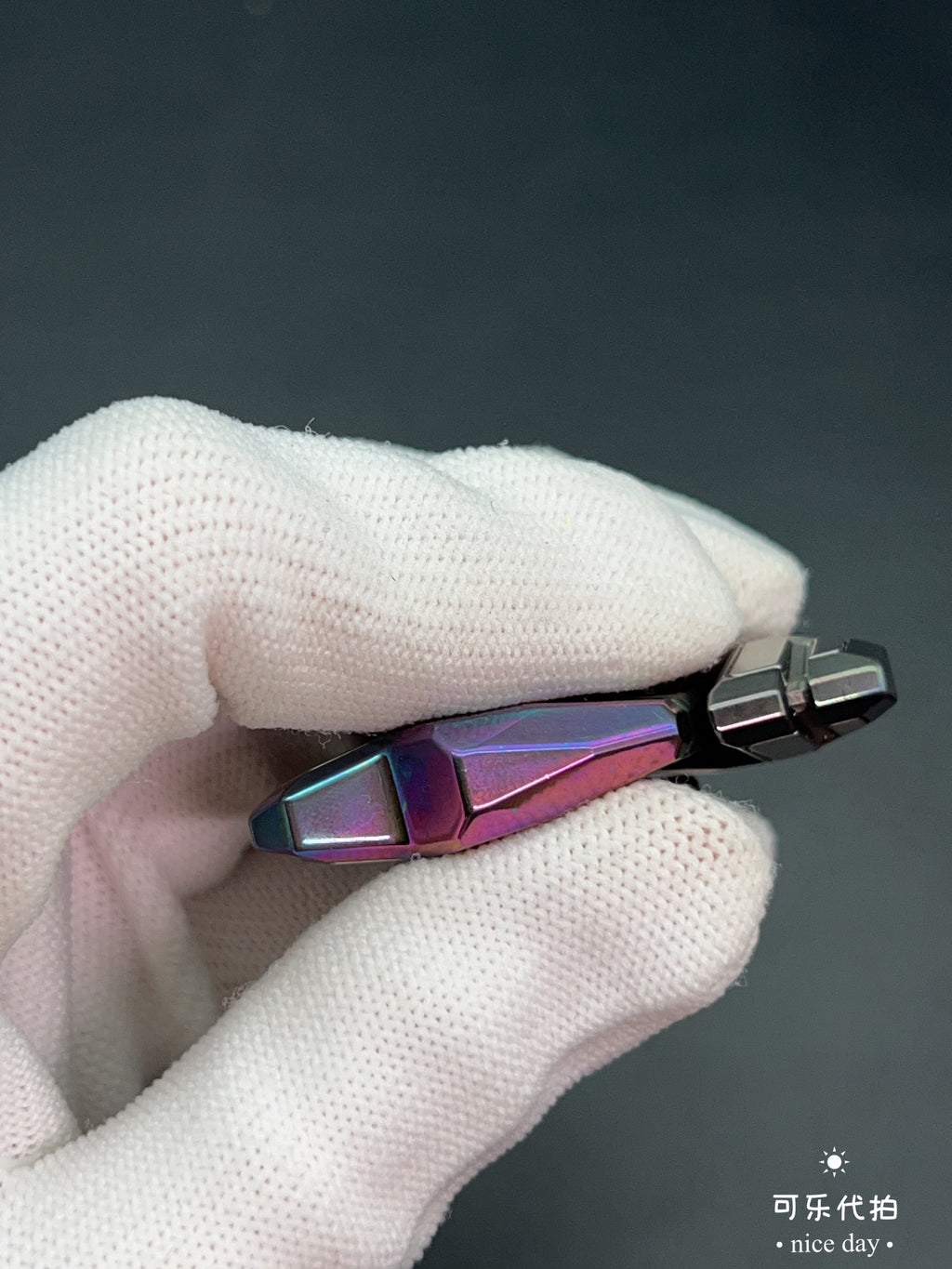 Ouroboros Zirconium Tungsten