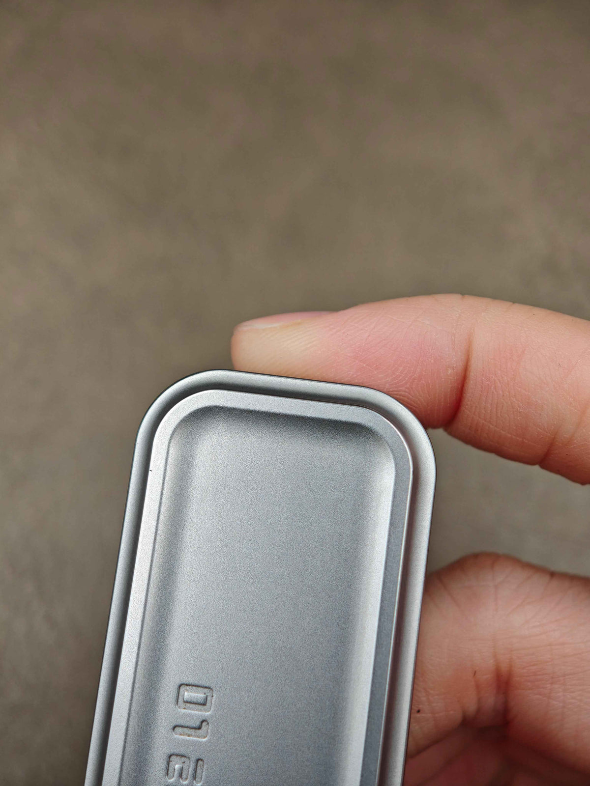 Magnet Feel Stainless Steel
