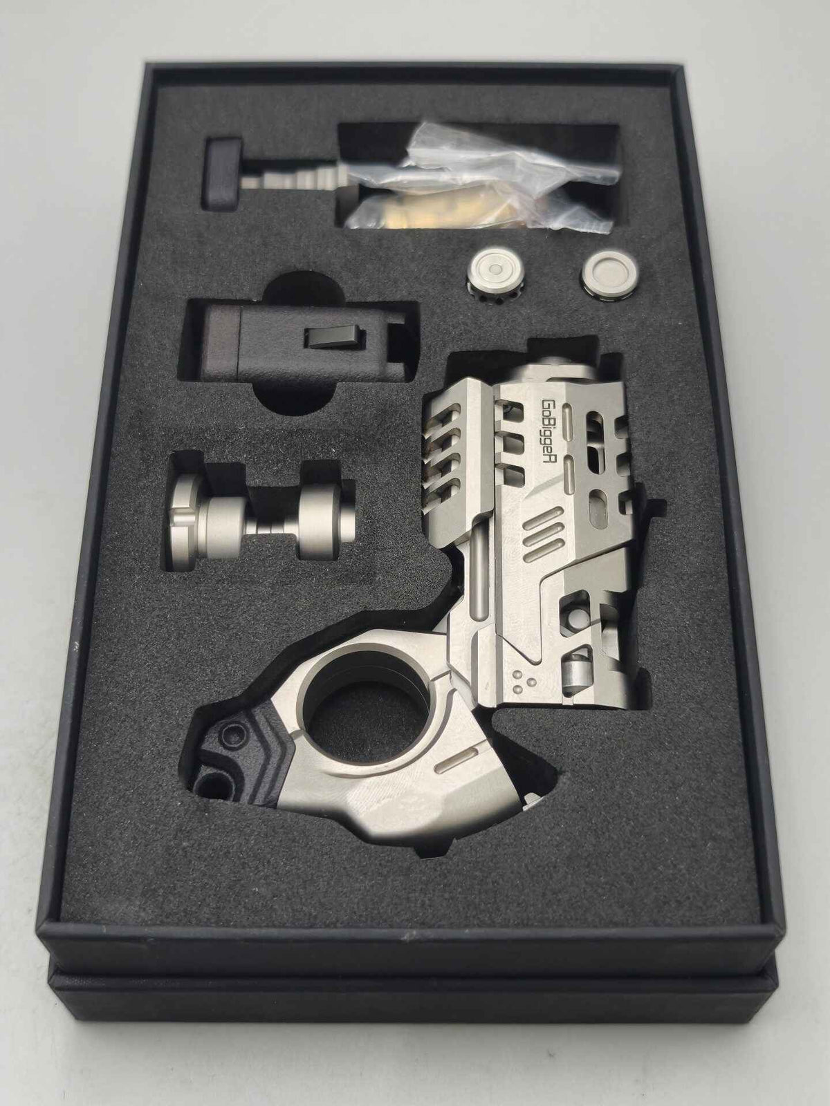 Punnk Titanium