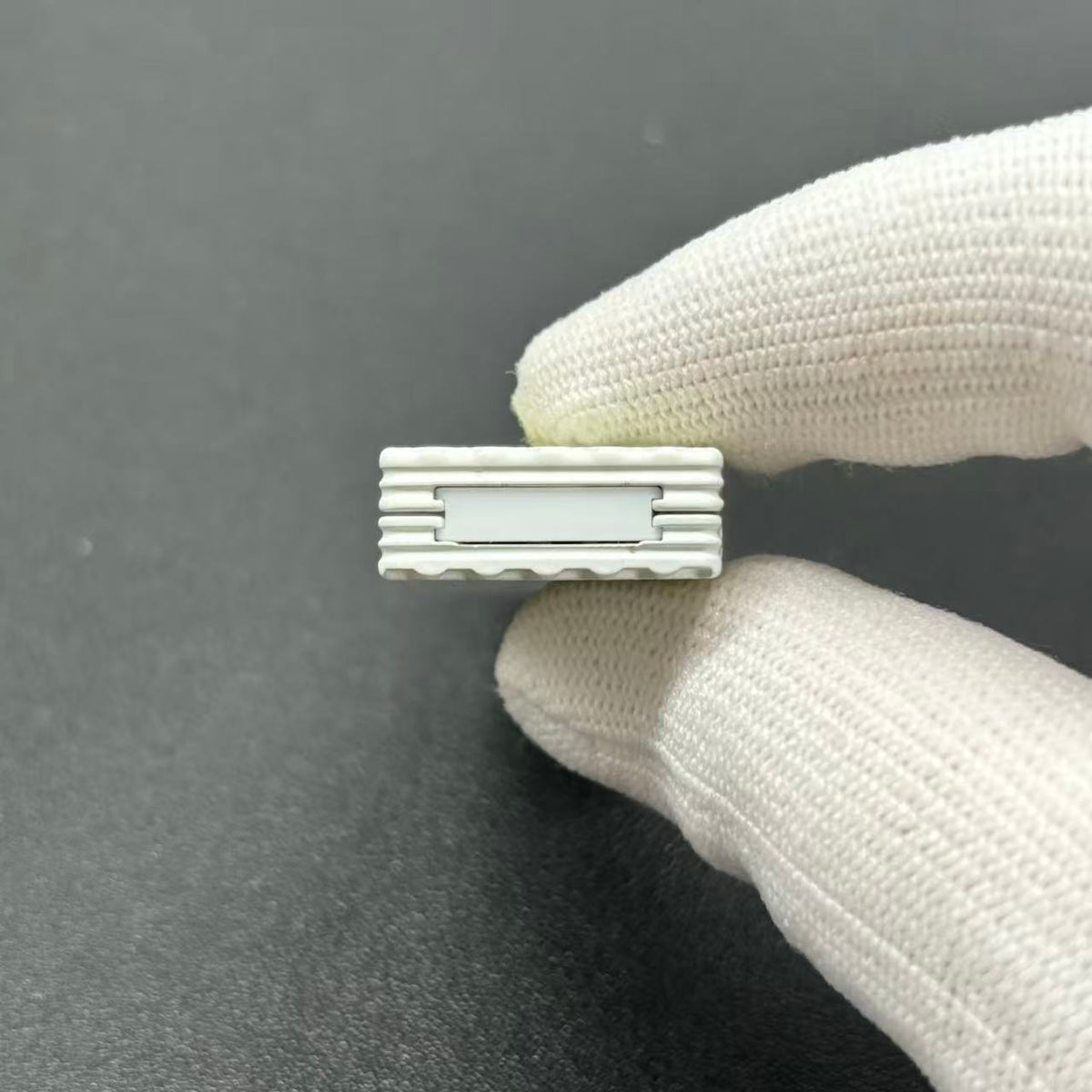 Ultra Thin Wafer Titanium