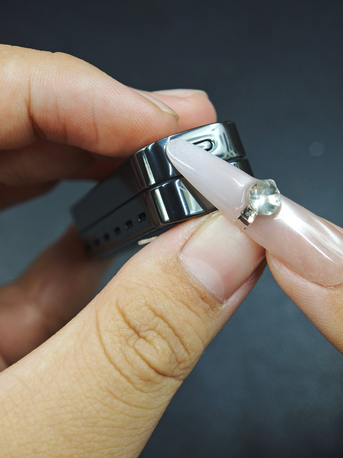 Feng Ling Zirconium