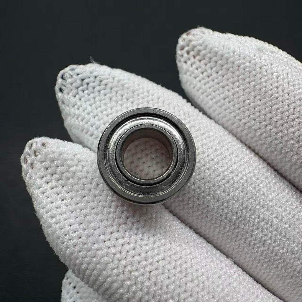 BIT 04 Titanium