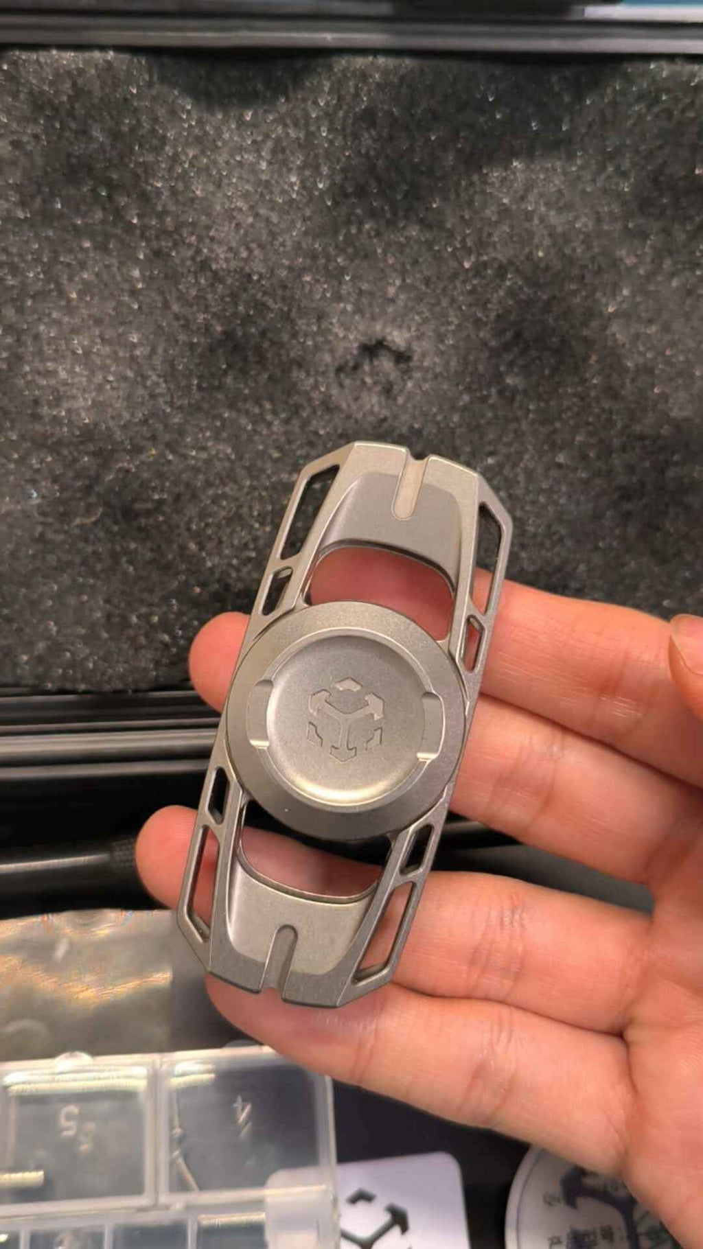 Ling Yin Titanium