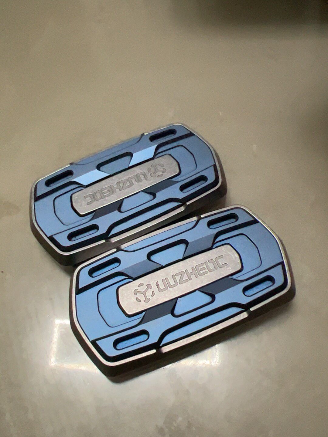 Gamut Titanium