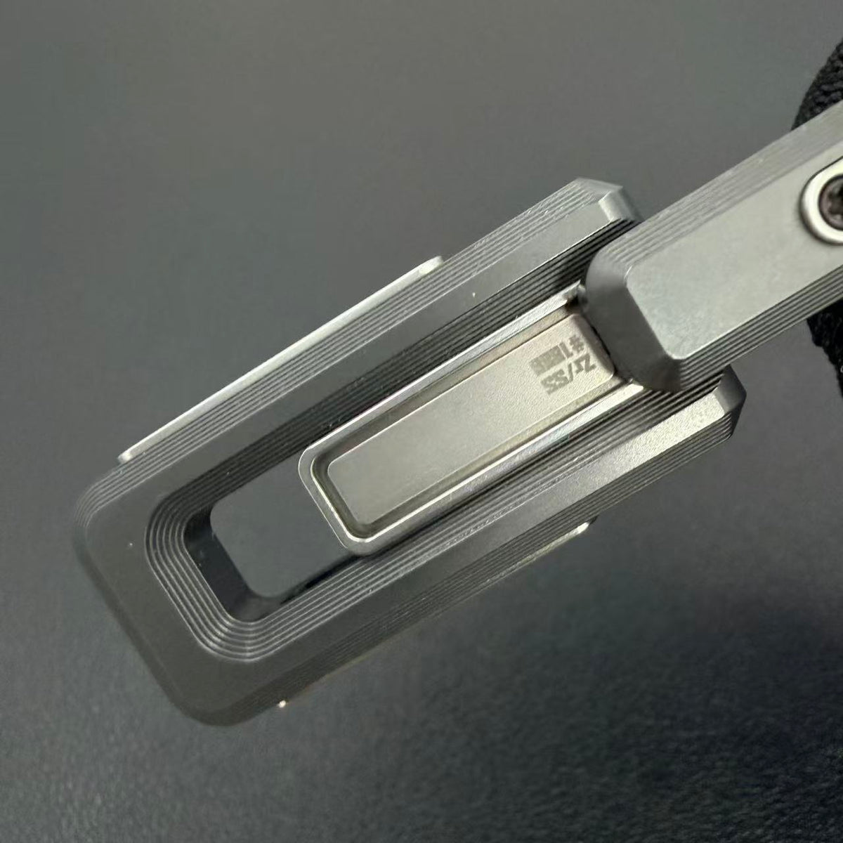 X Lock Zirconium