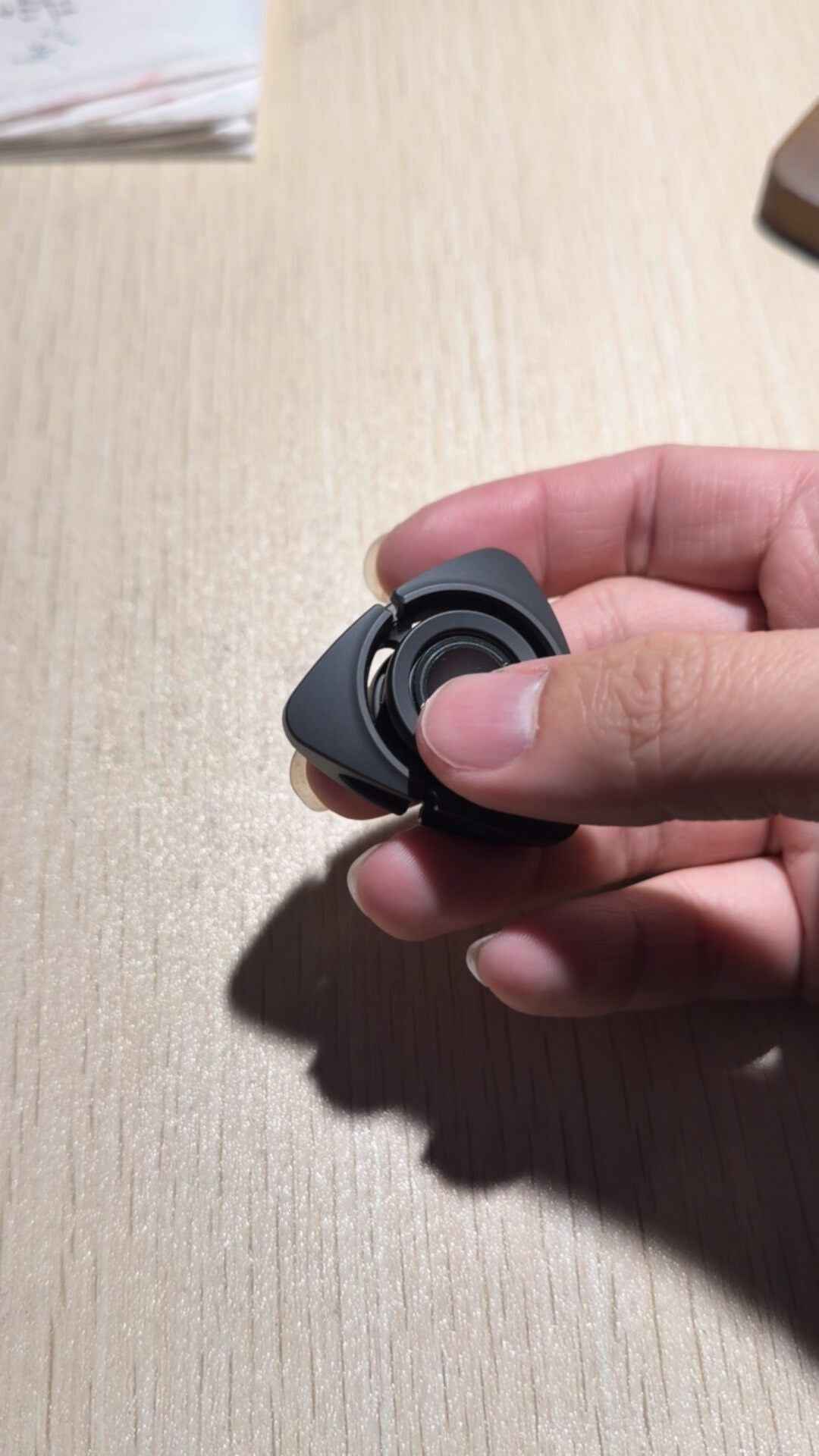 BIT04, Zirconium