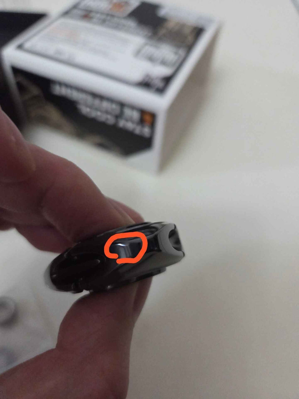 BIT04, Zirconium