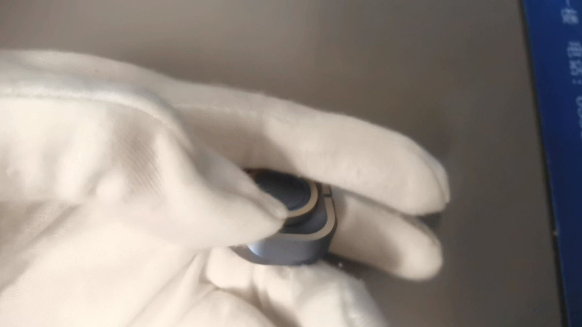 BIT01 Titanium