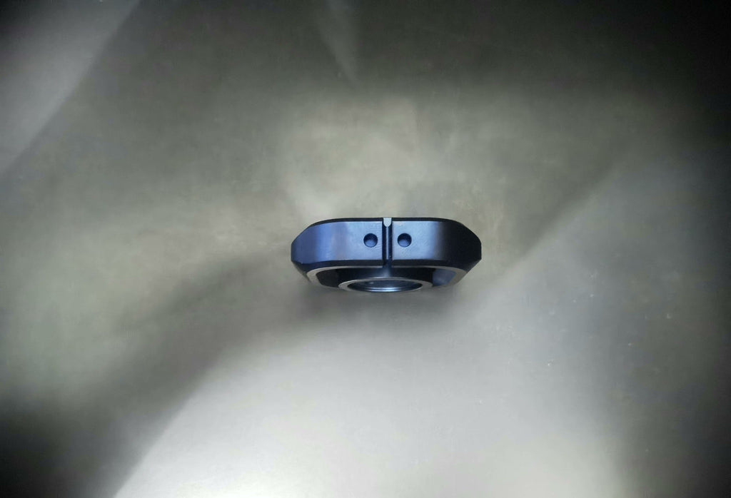 BIT01 Titanium