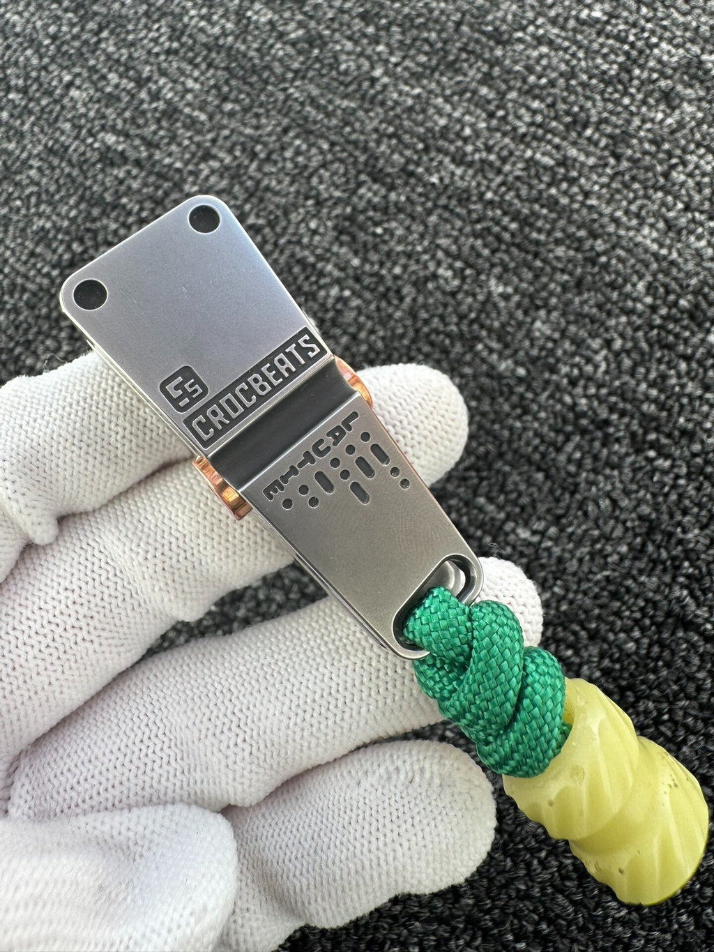 Crocbeats, Stainless Steel