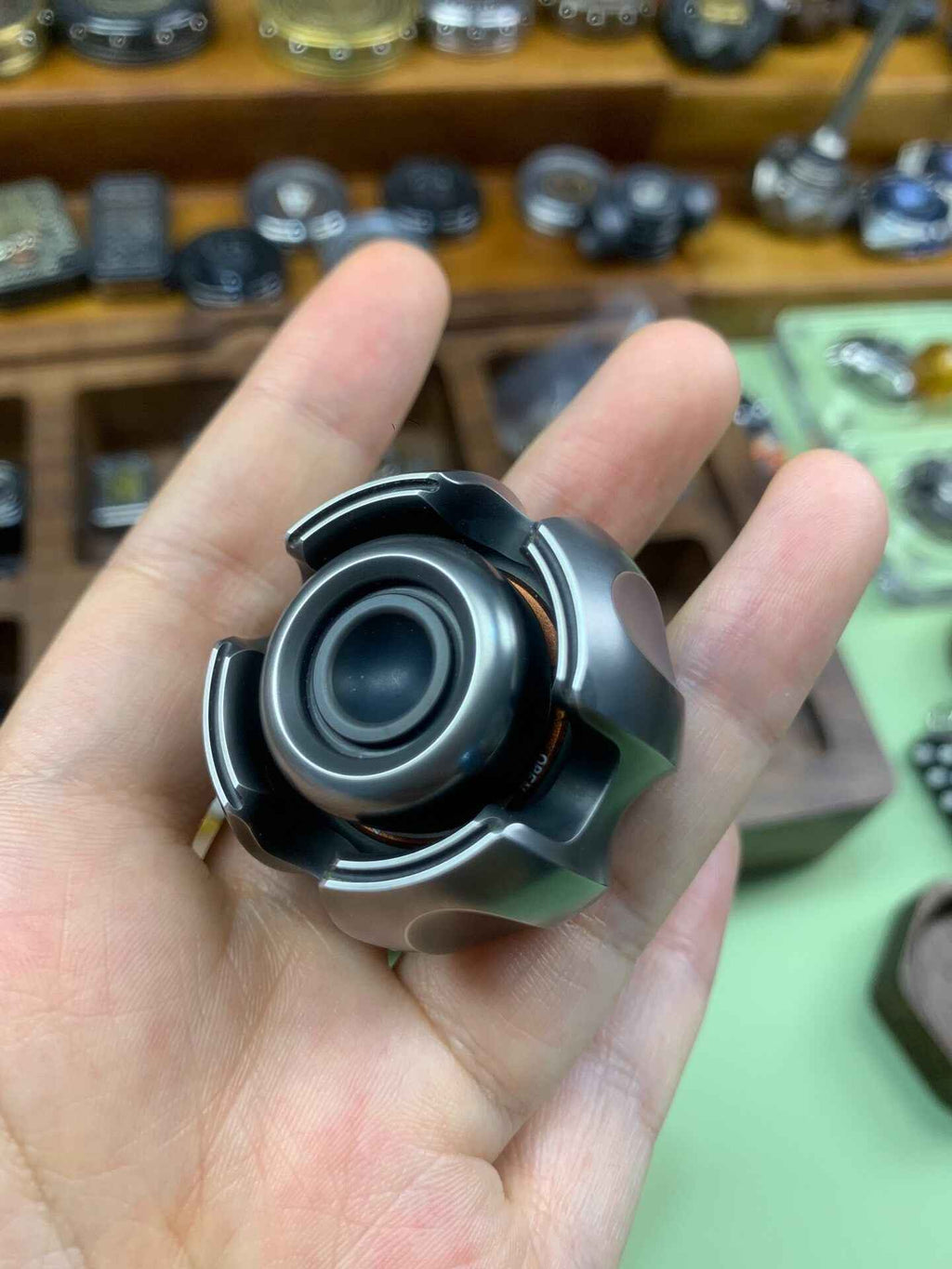 Noiz Stainless Steel