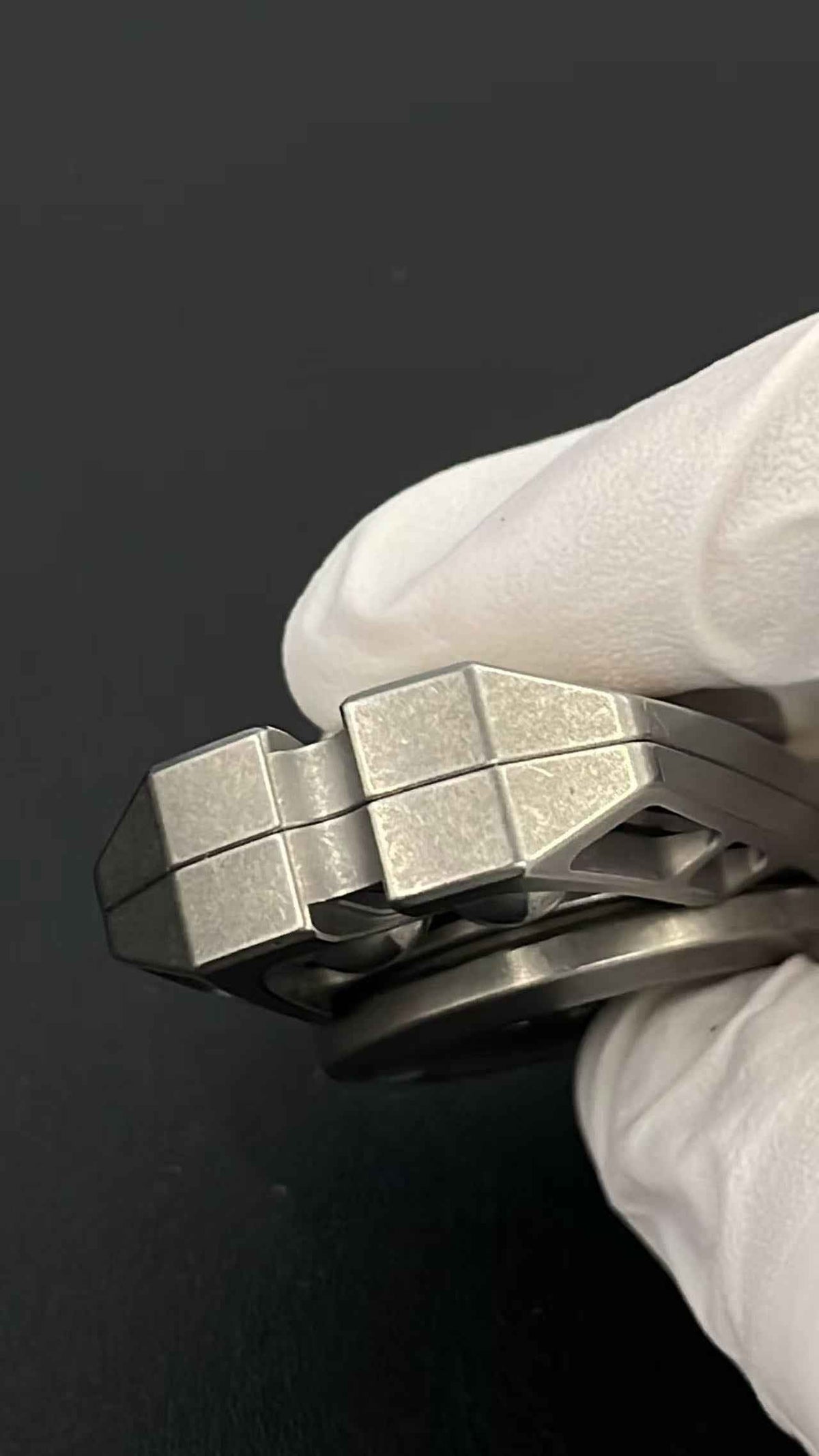 Ling Yin Titanium Stonewashed