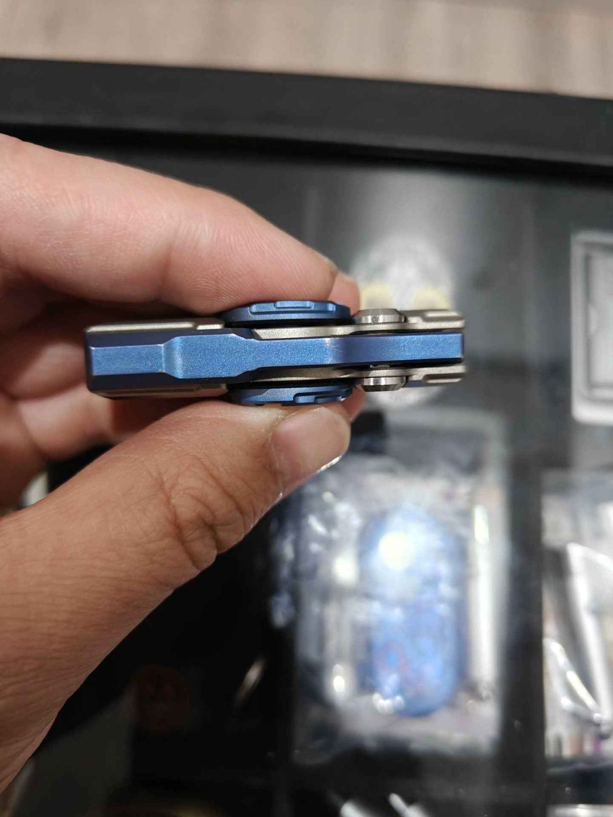 RX 02 Titanium