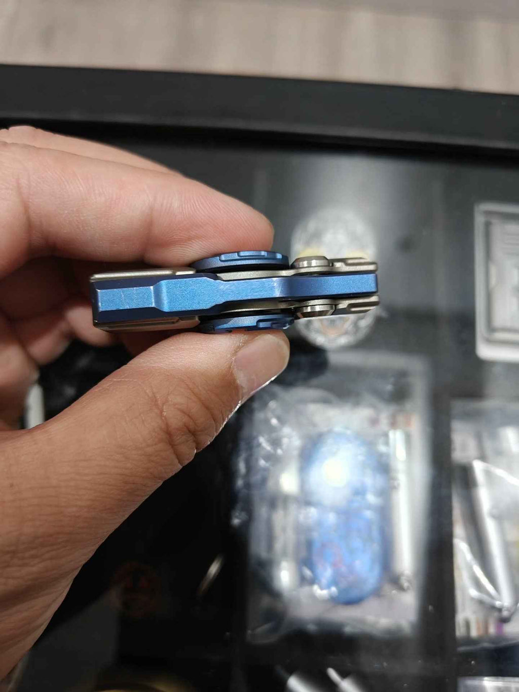 RX 02 Titanium