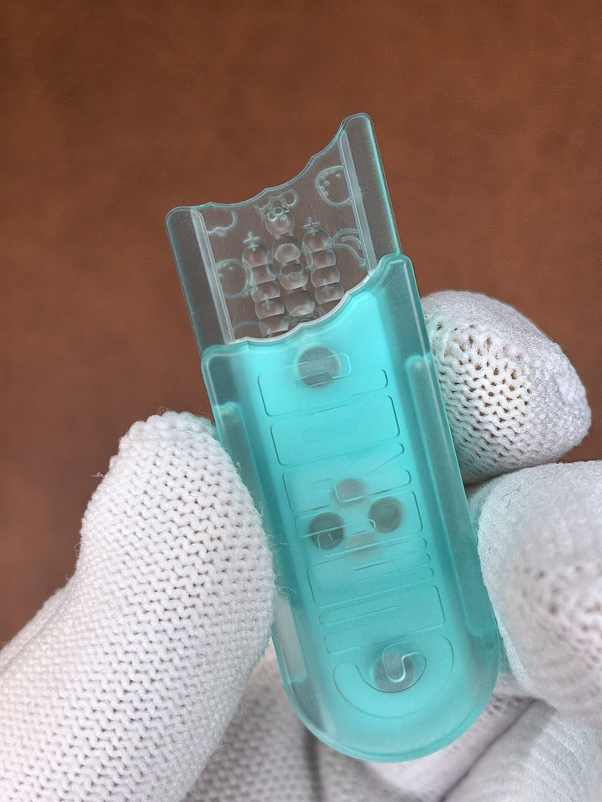GUM