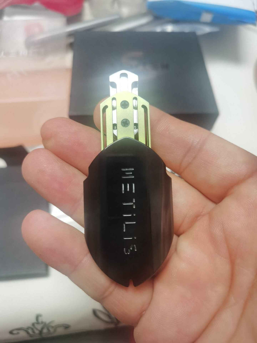 Roche Strike Stainless Steel Titanium