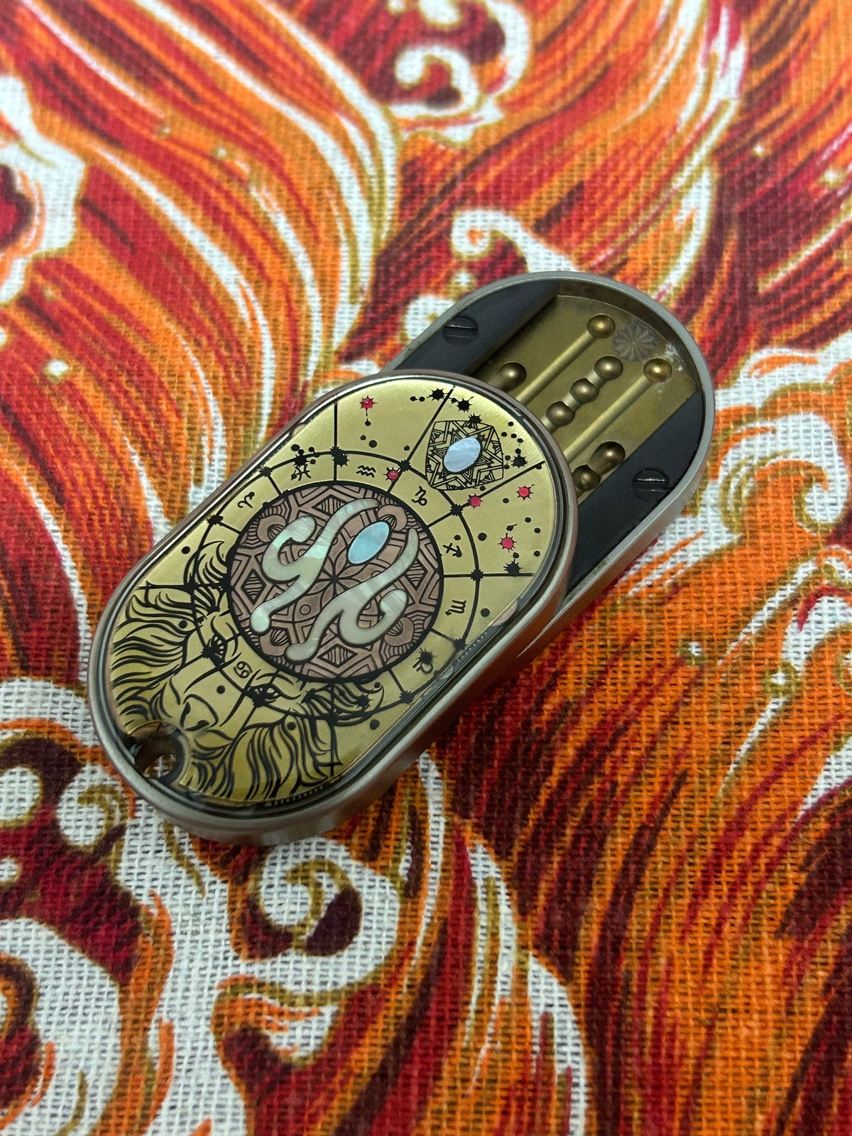 Groove Titanium Leo Limited Edition