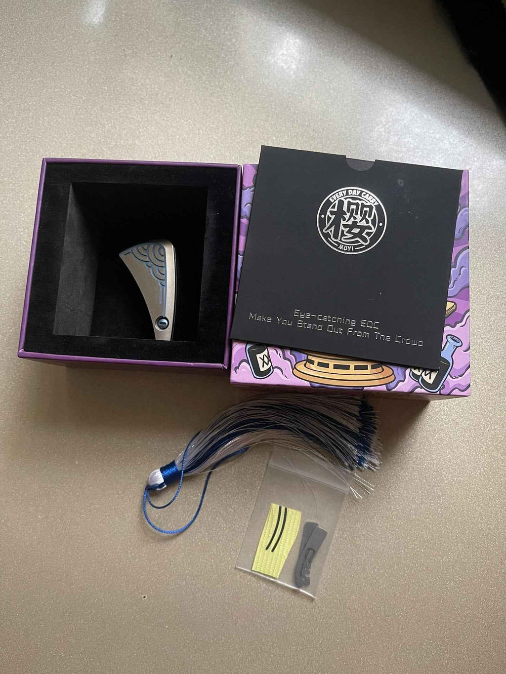 Peacock Feather Titanium