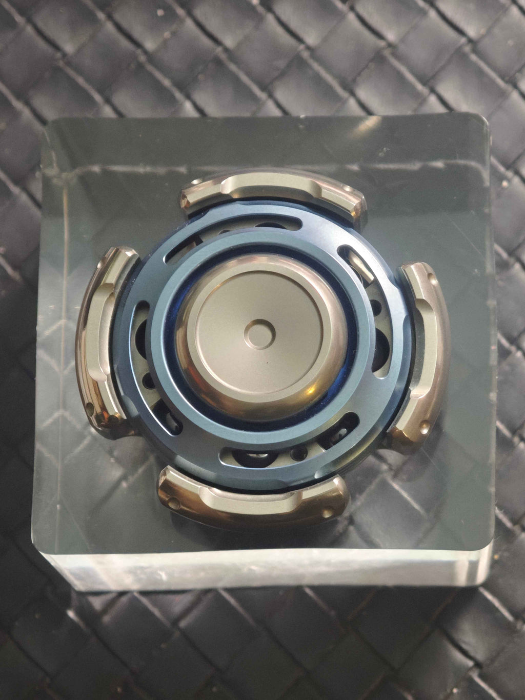 Resonance Titanium Limited Edition