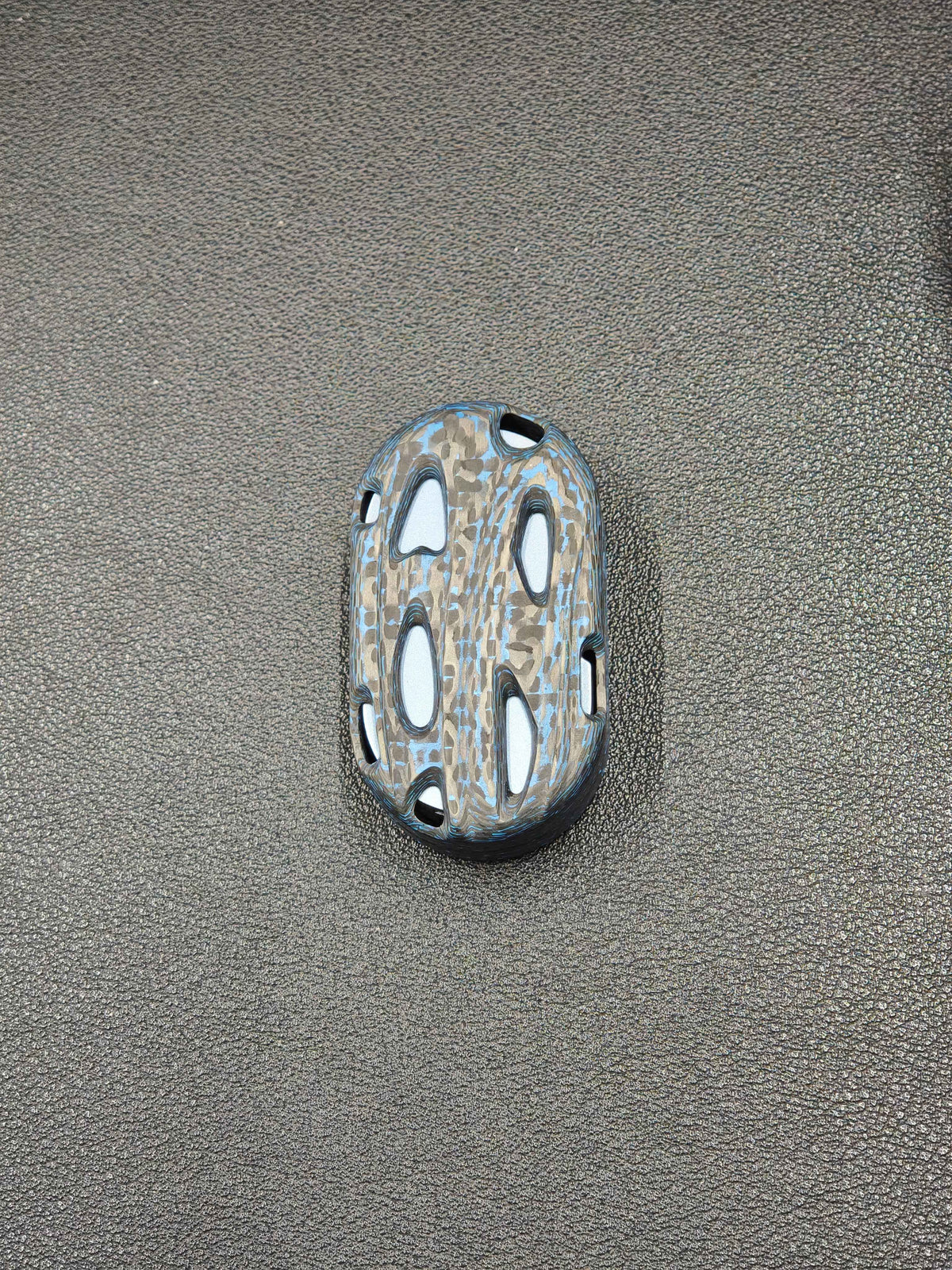 Lag Carbon Damascus