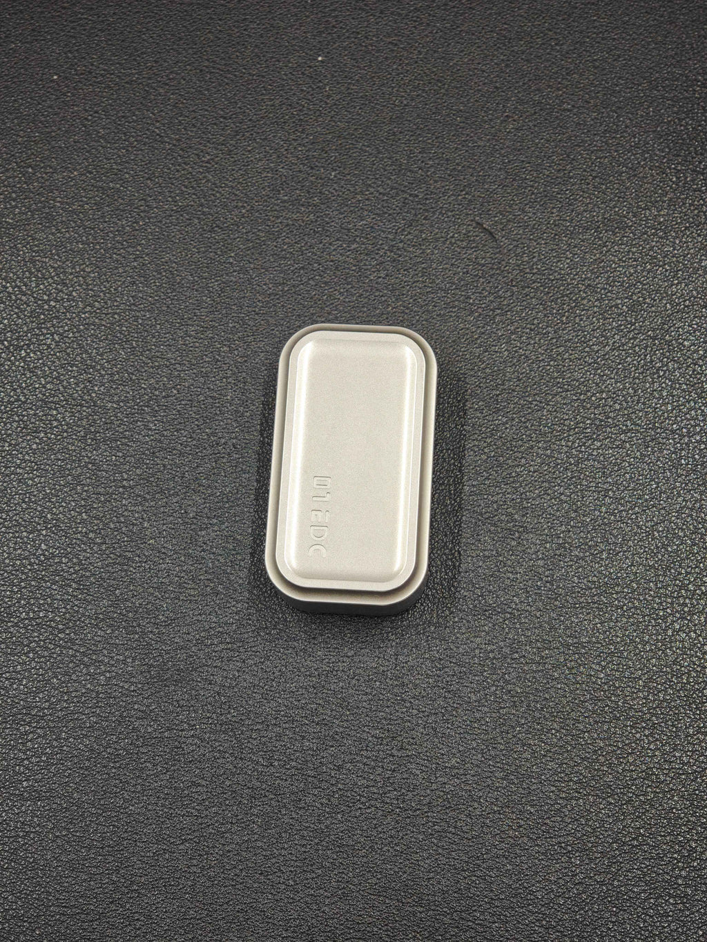 Magnet Feel Stainless Steel Stonewashed