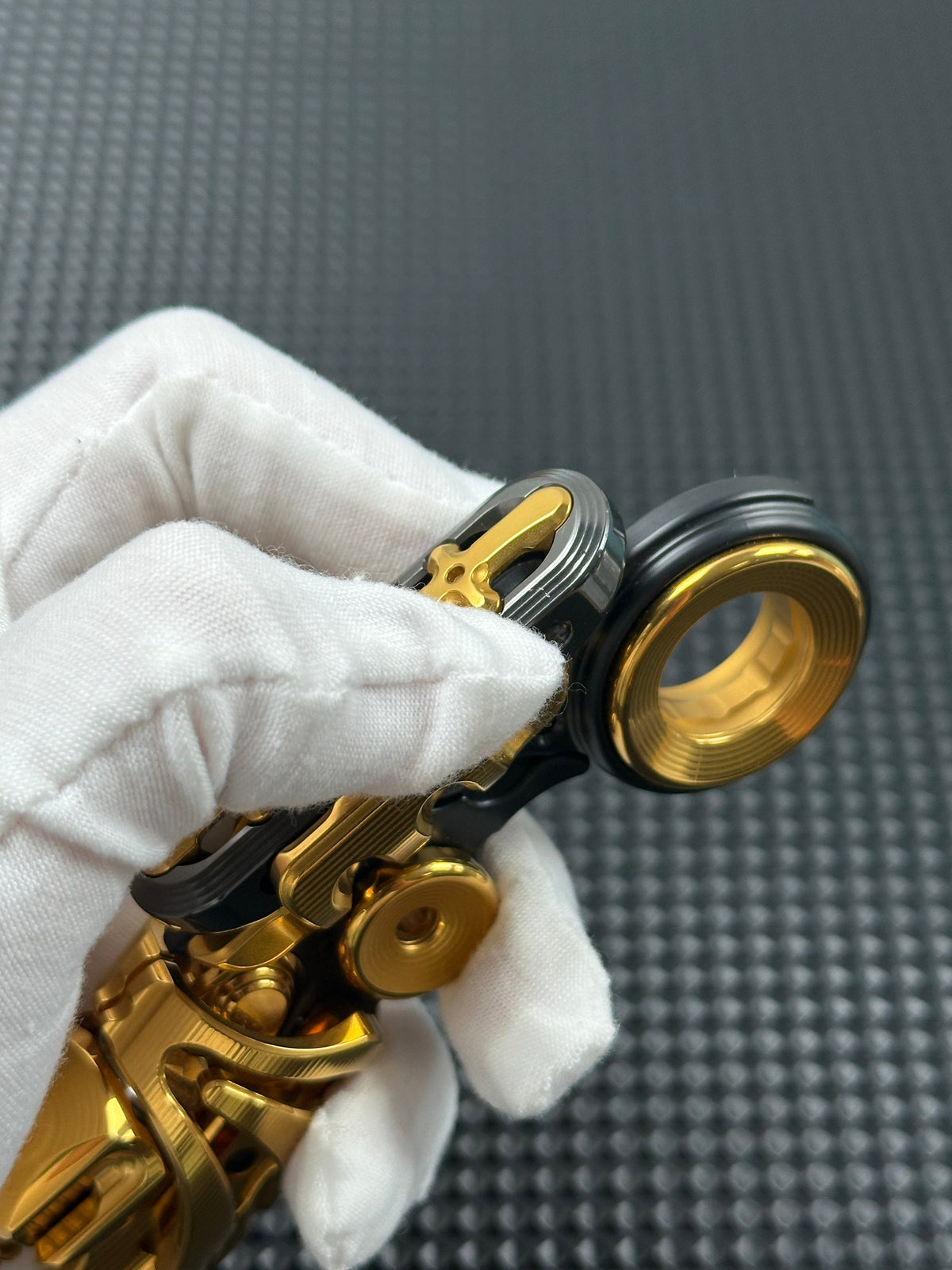 Exoskeleton Magnetic Mechanical Zirconium Stainless Steel Titanium