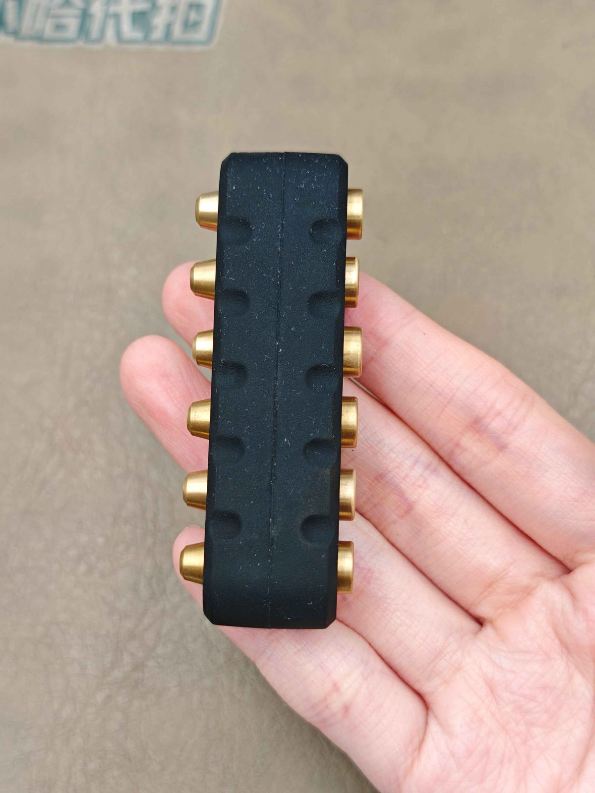 EDCELL Breaker Brass