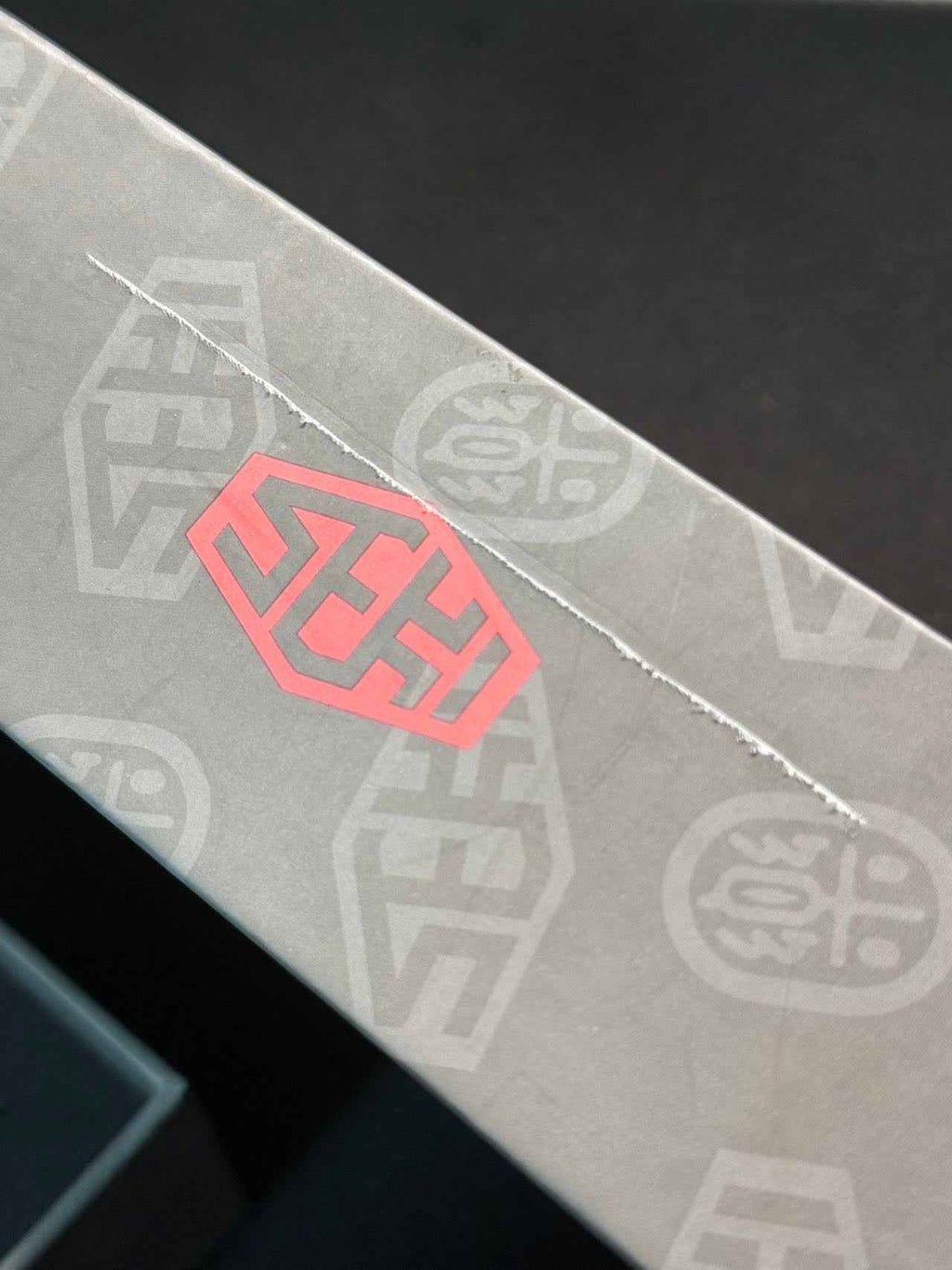 Suididaxiao Le Zirconium