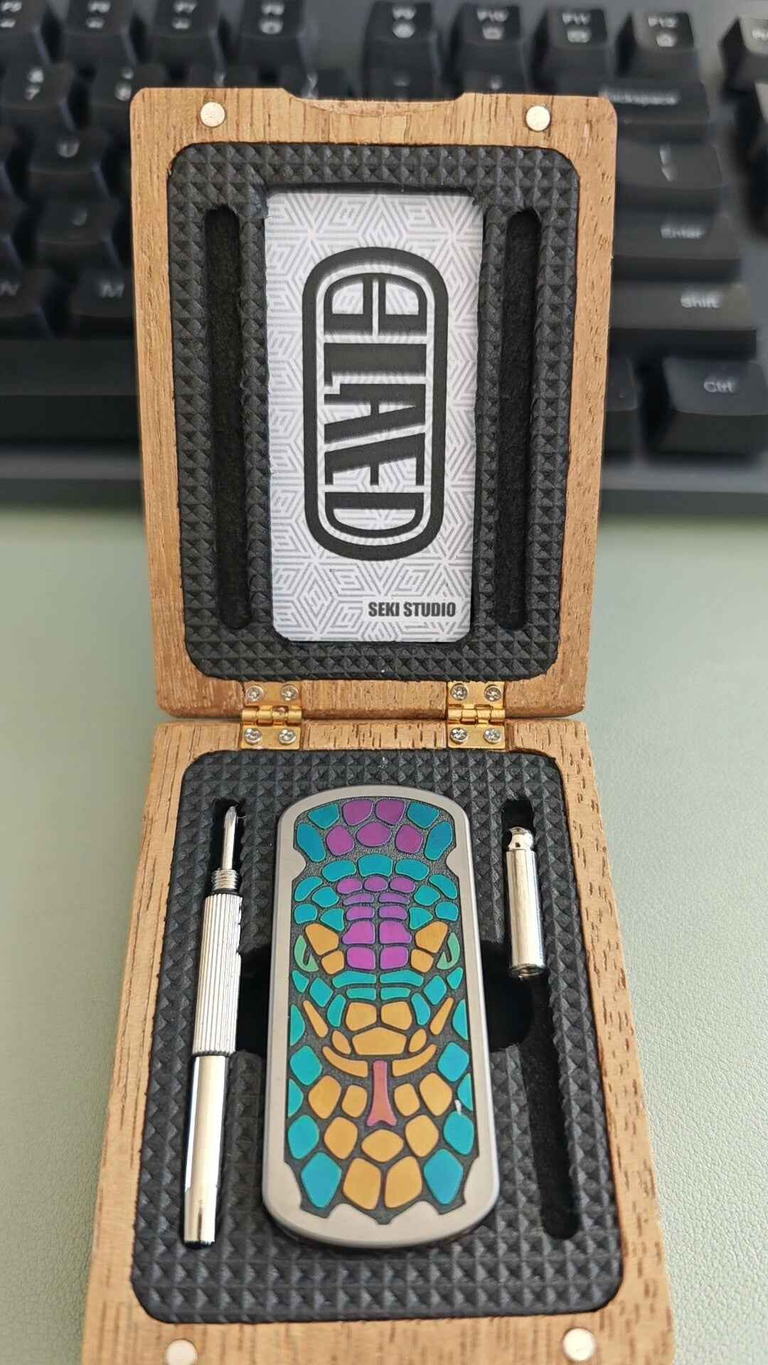 Blade Titanium