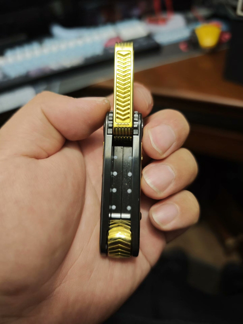 Cyber Core 2.0, Zirconium