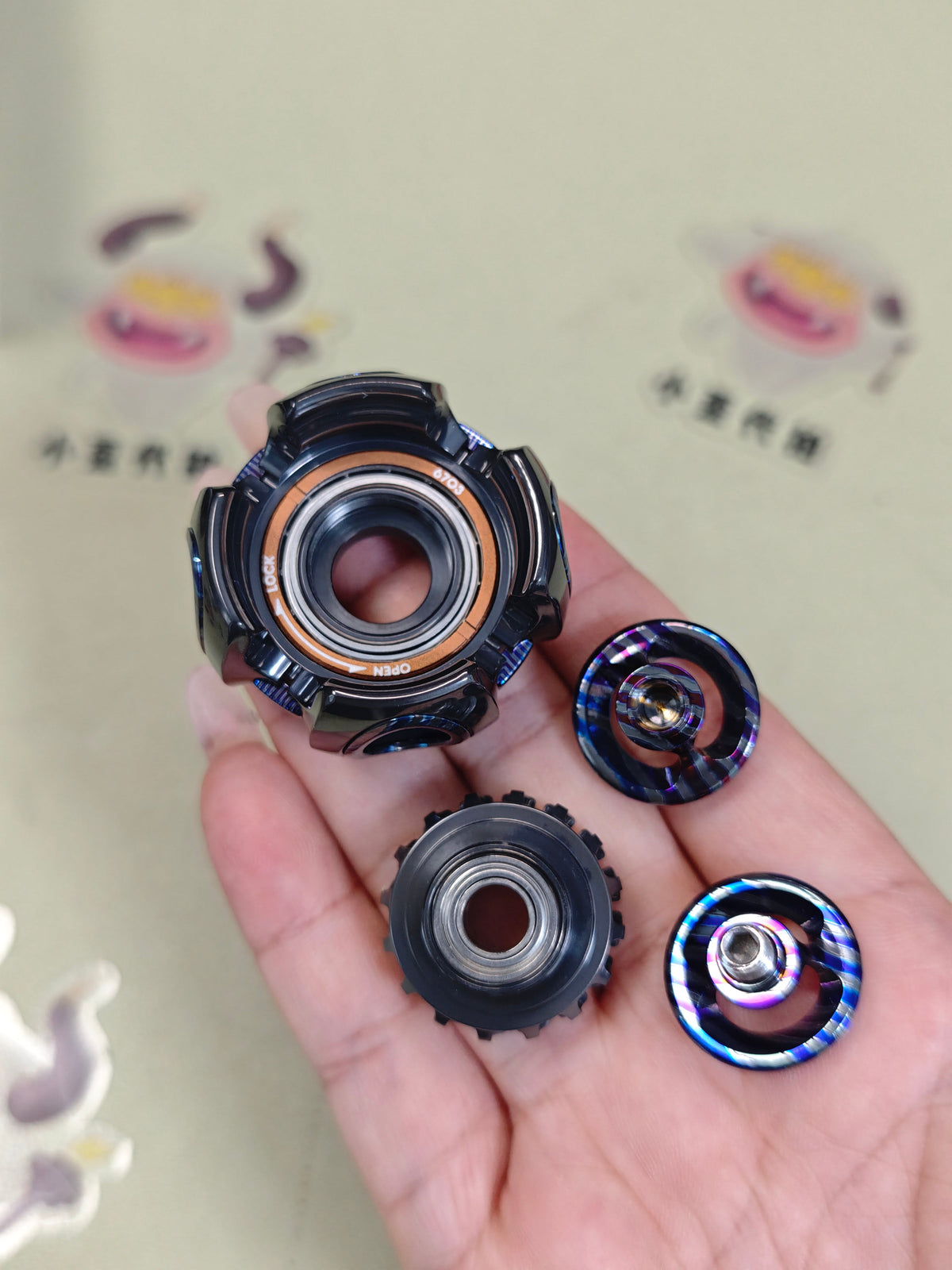 Noiz O Zircuti Zirconium
