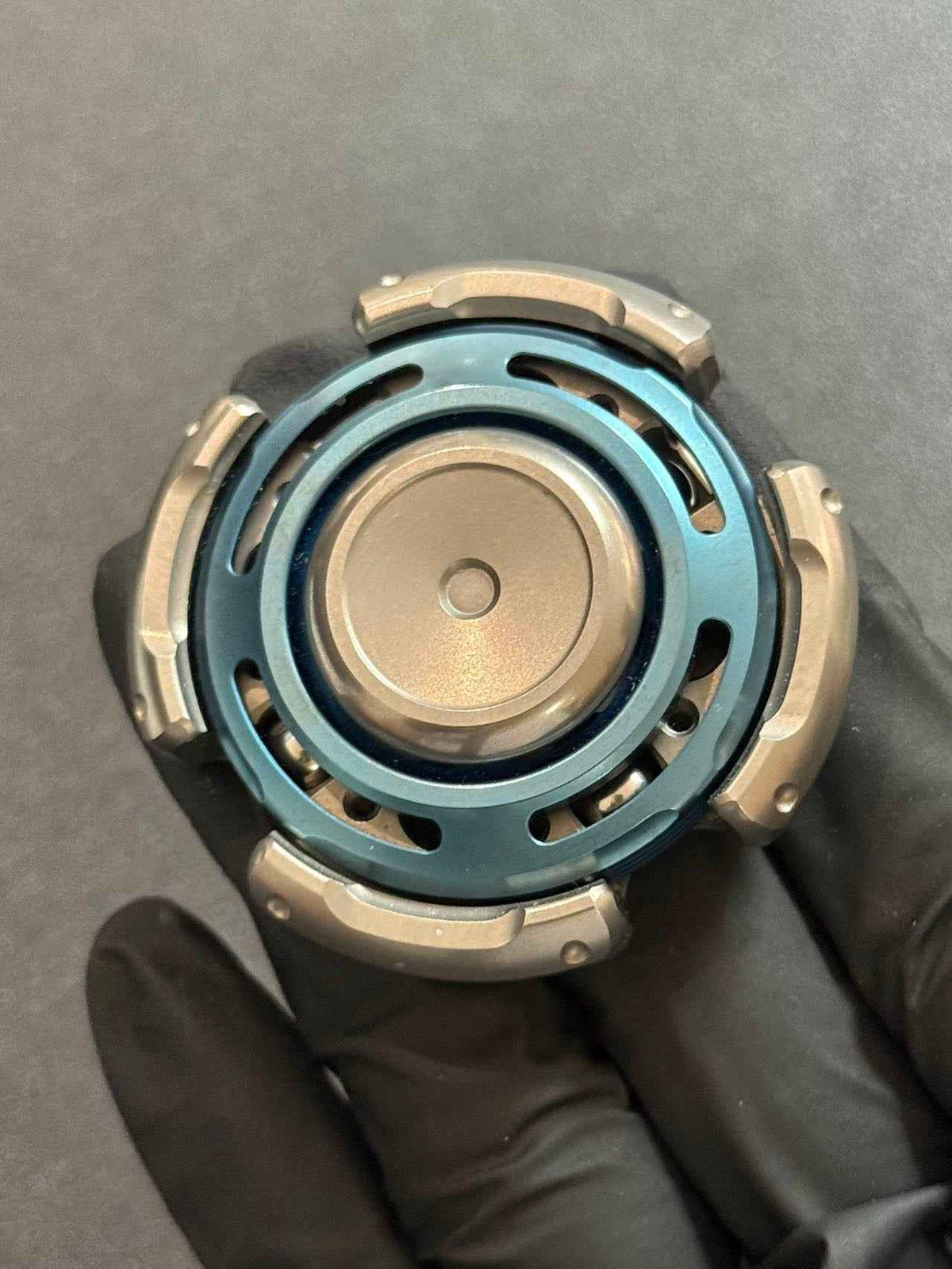 Resonance Titanium