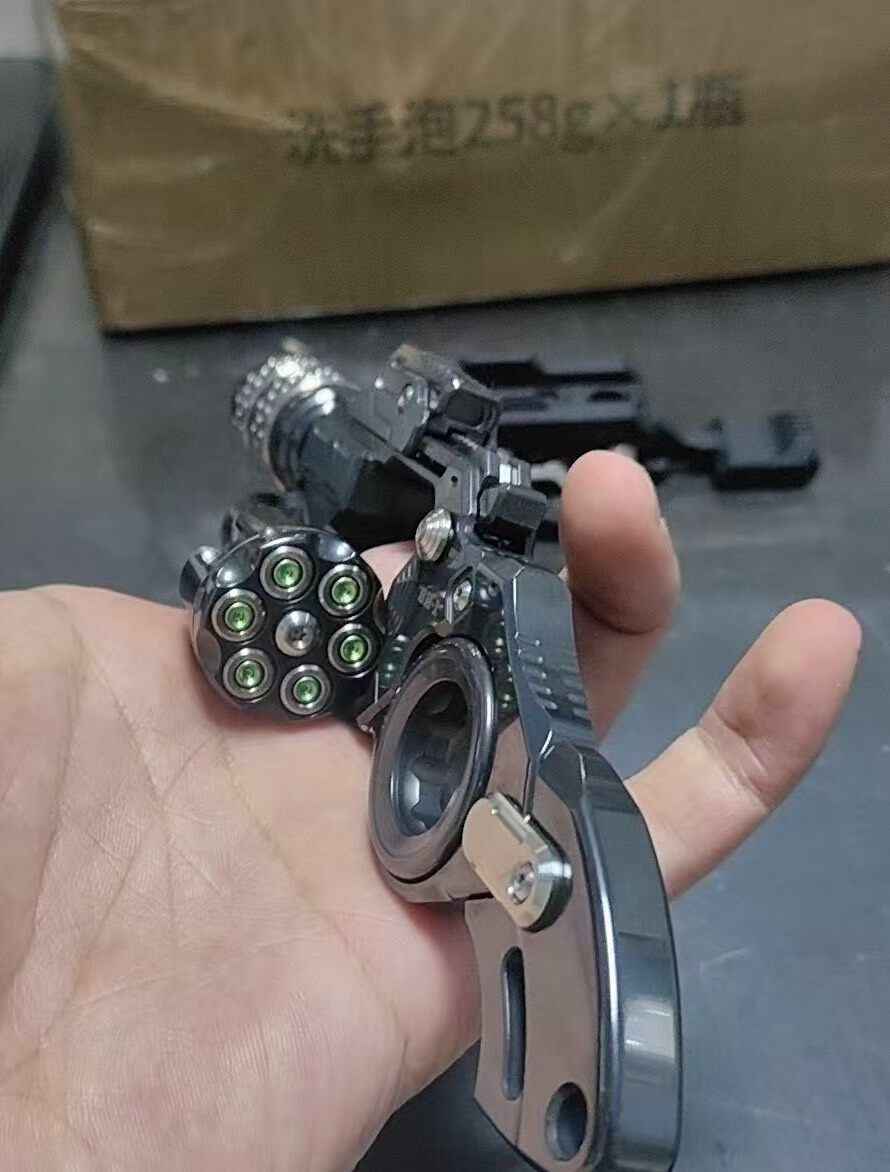 Breaker Zirconium