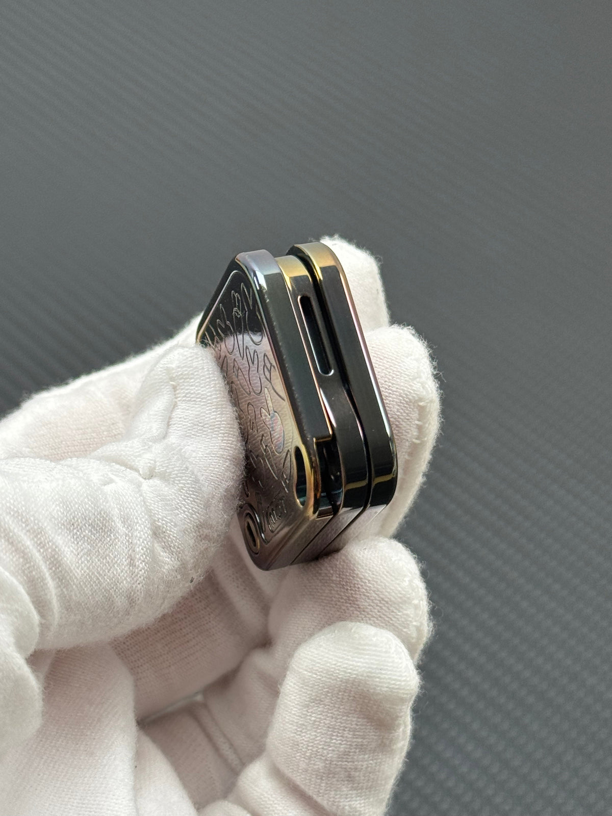 SNAP Zirconium Oil Slick