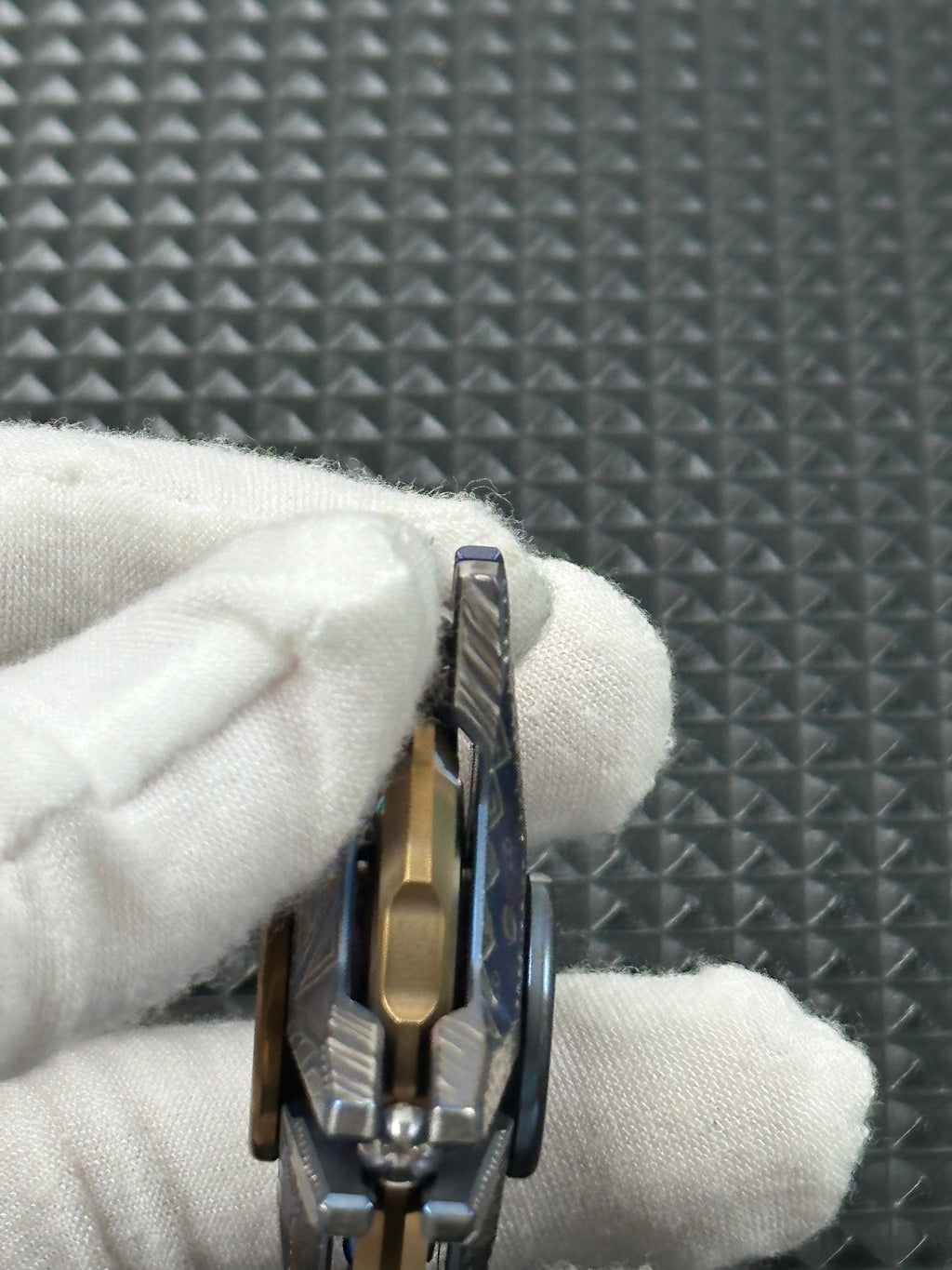 Manzala Titanium Stainless Steel