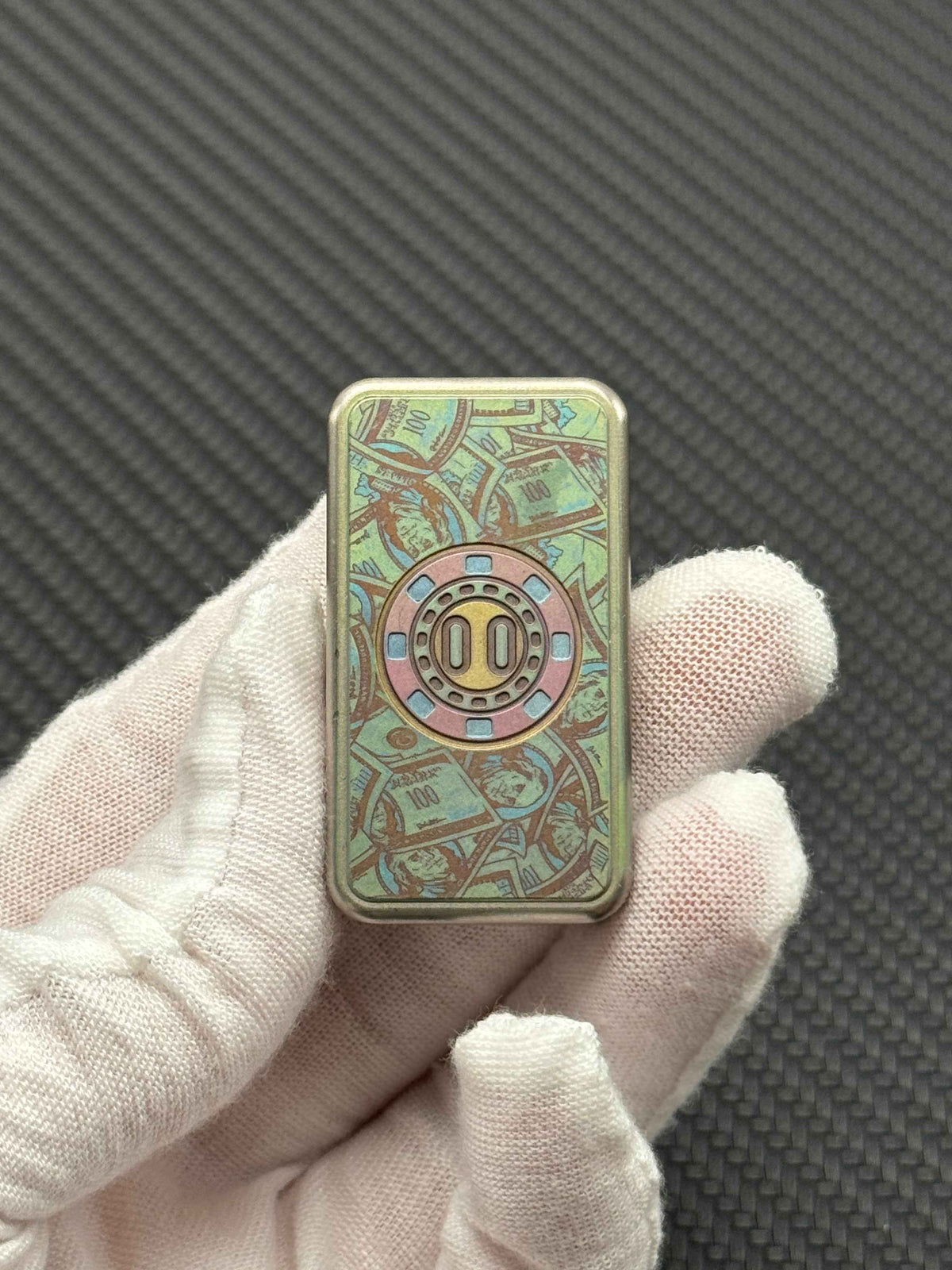 Dollar Pig Snout Titanium