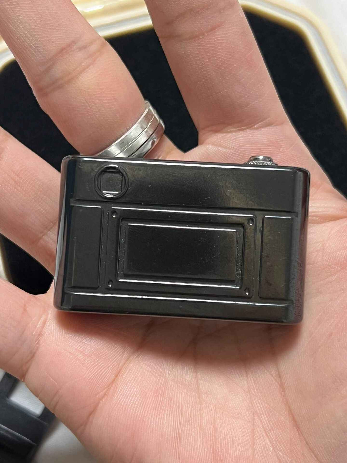 Camera M Zirconium