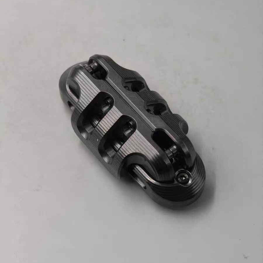 EXOSKELETON, Zirconium