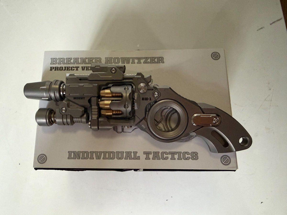 Breaker Titanium