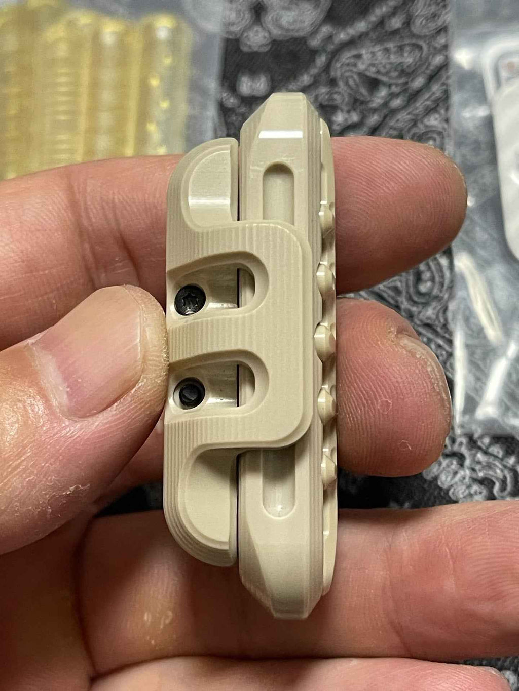 EXOSKELETON PEEK