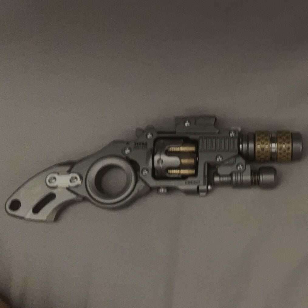 Breaker, Titanium