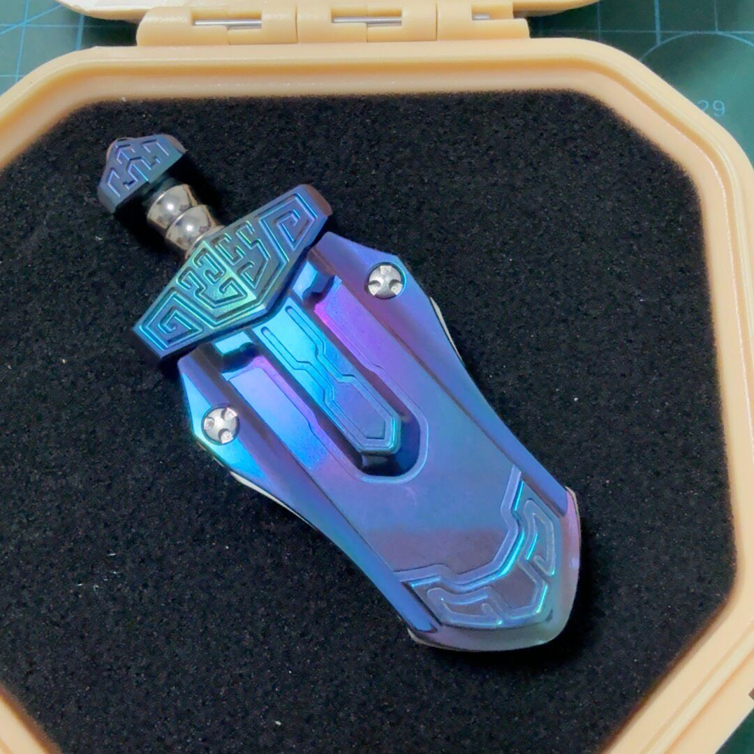 Taia Sword, Zirconium