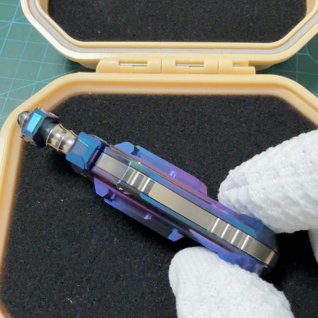 Taia Sword, Zirconium