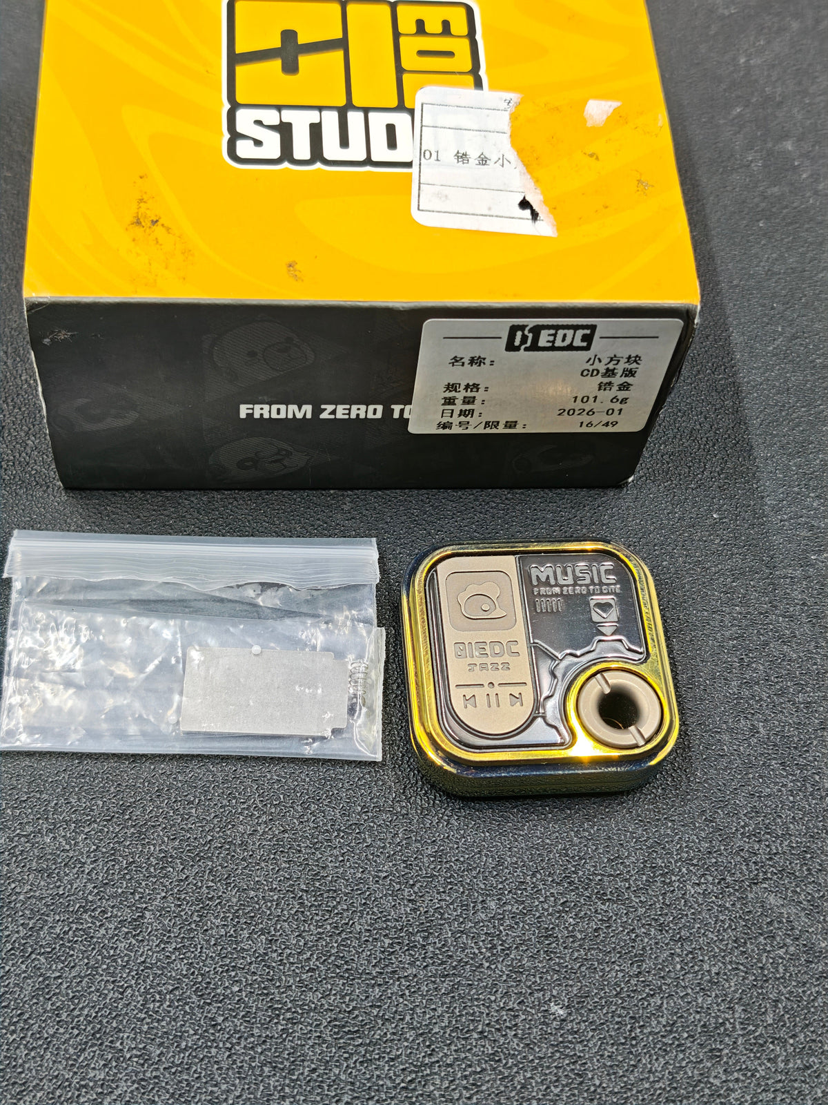 CD Base Zirconium
