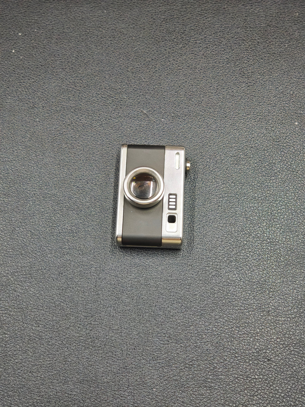 Camera M Stainless Steel