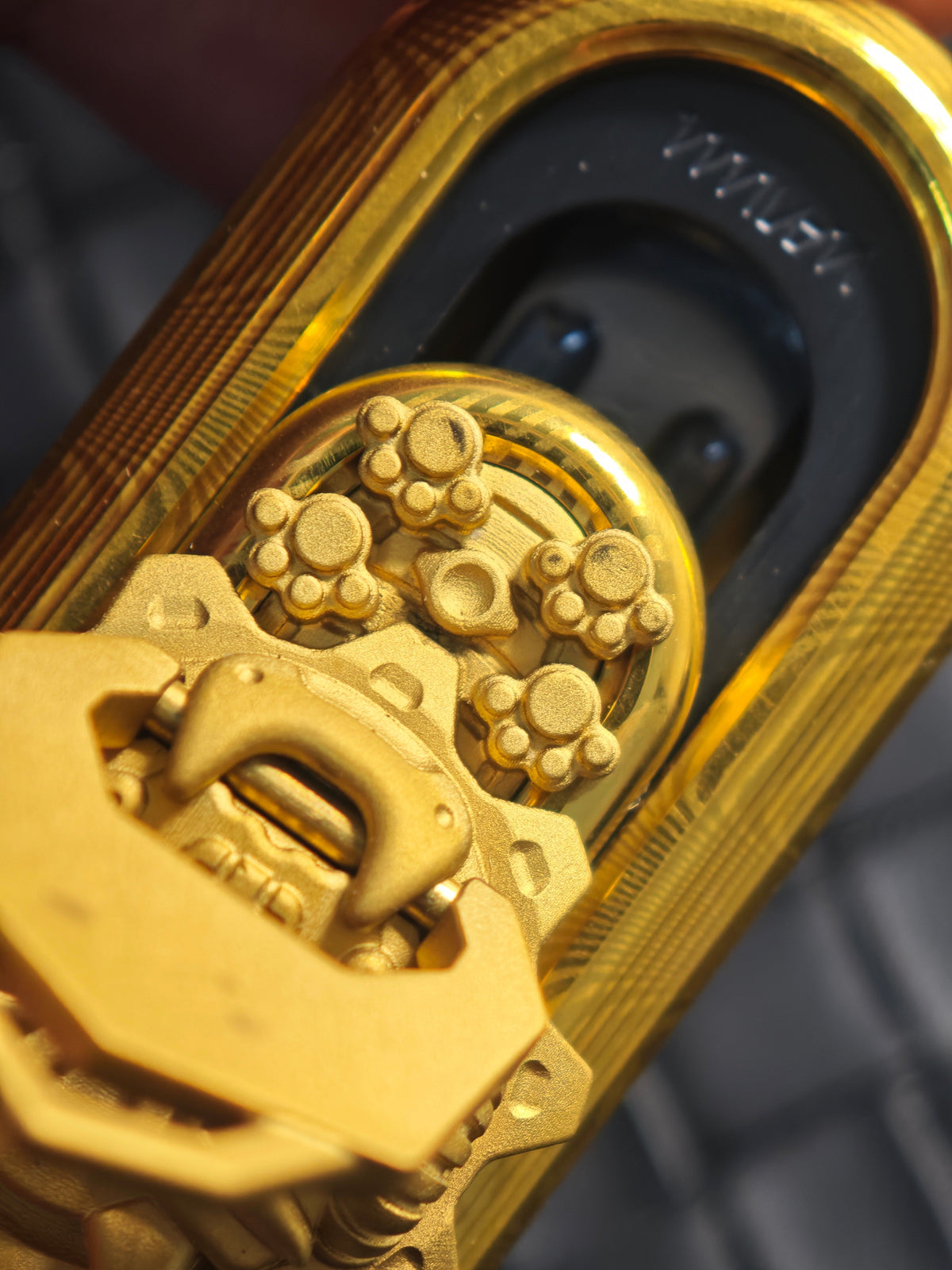 Cyber Jiaotu Damasteel Gold Plated