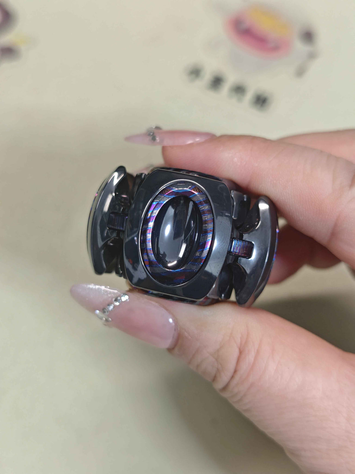 Noiz O Zircuti Zirconium