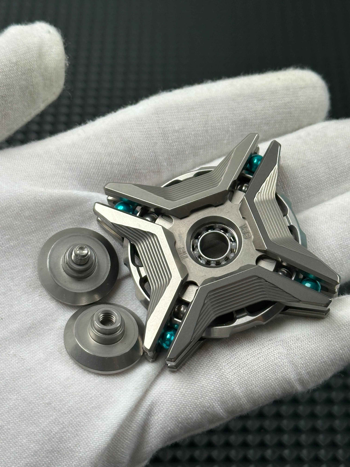 Manzala Titanium