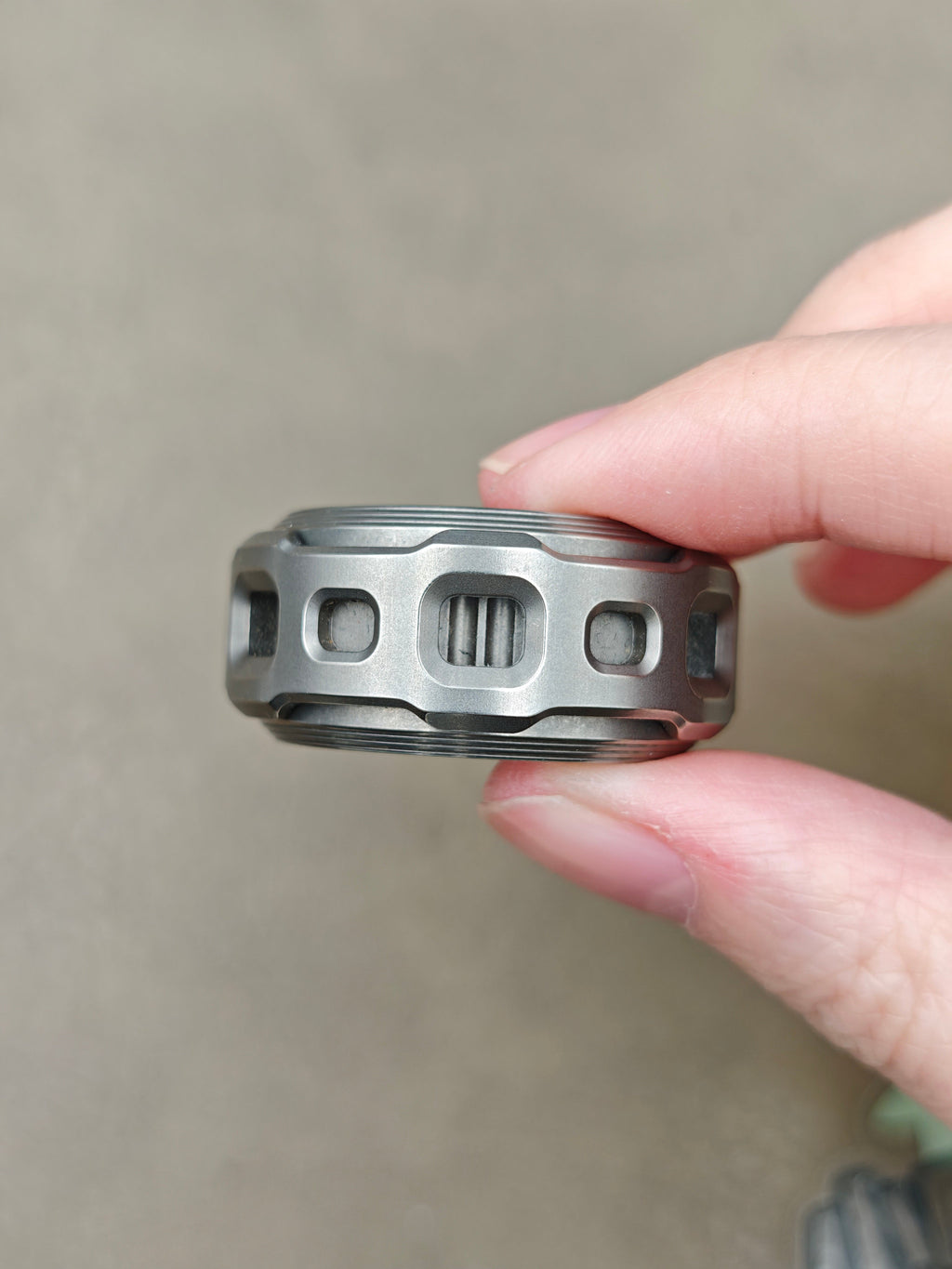 Shadow Raider Ratchet Titanium